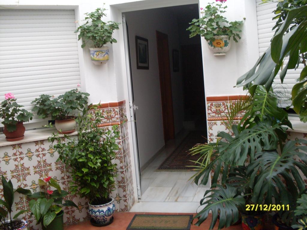 Hostal Andalucia Nerja Extérieur photo