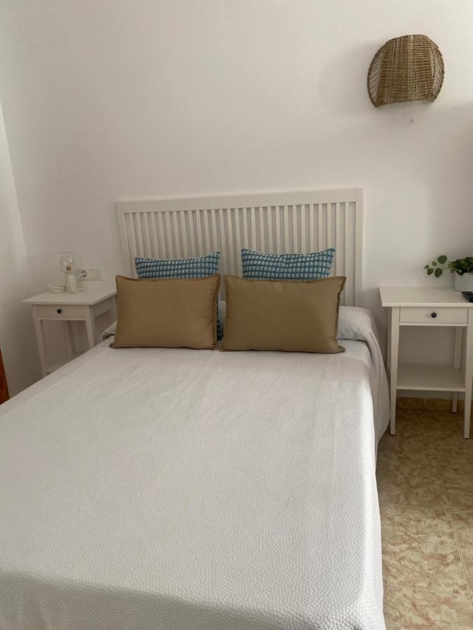 Hostal Andalucia Nerja Extérieur photo
