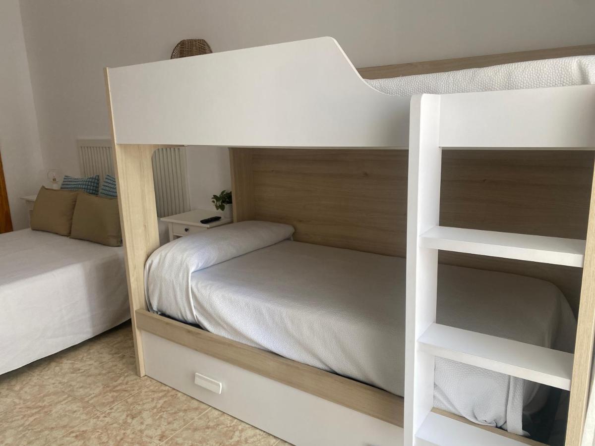 Hostal Andalucia Nerja Extérieur photo