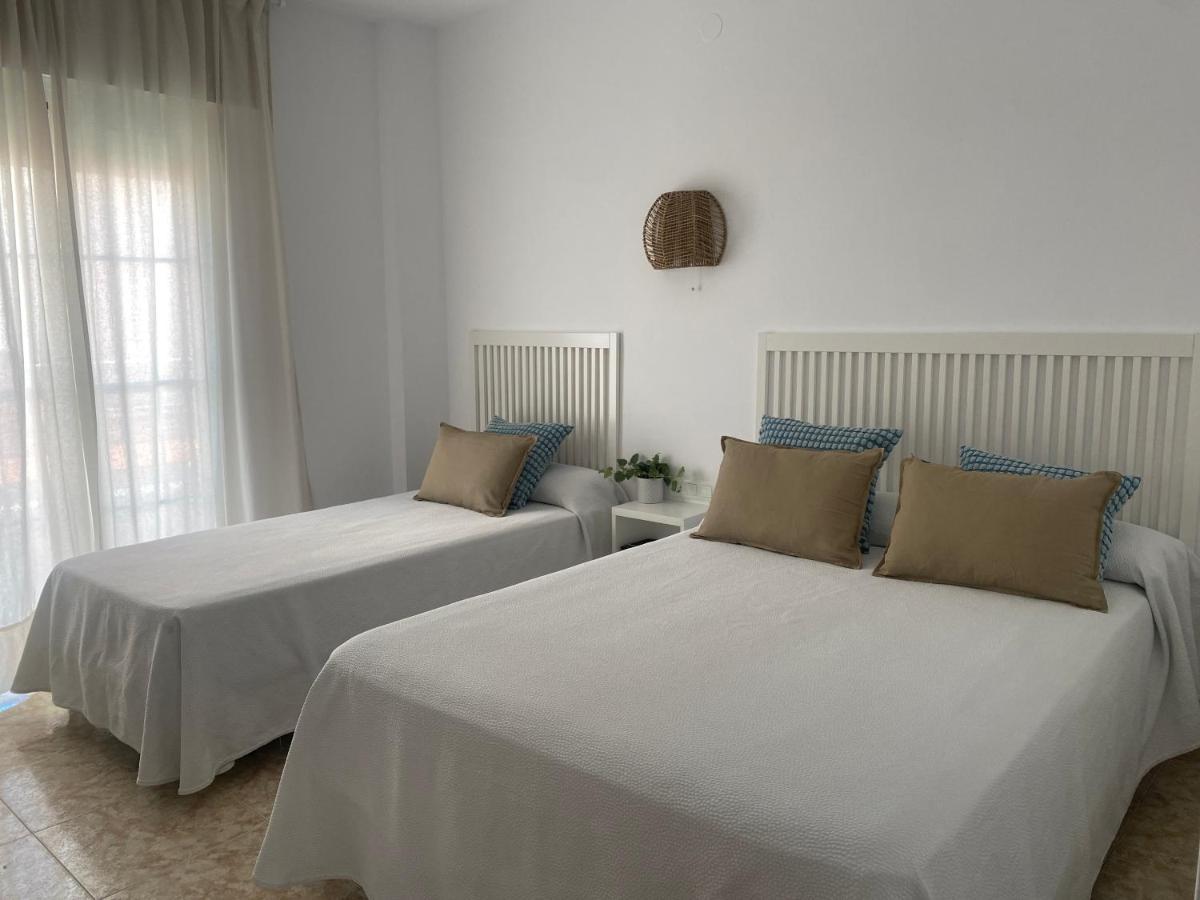 Hostal Andalucia Nerja Extérieur photo