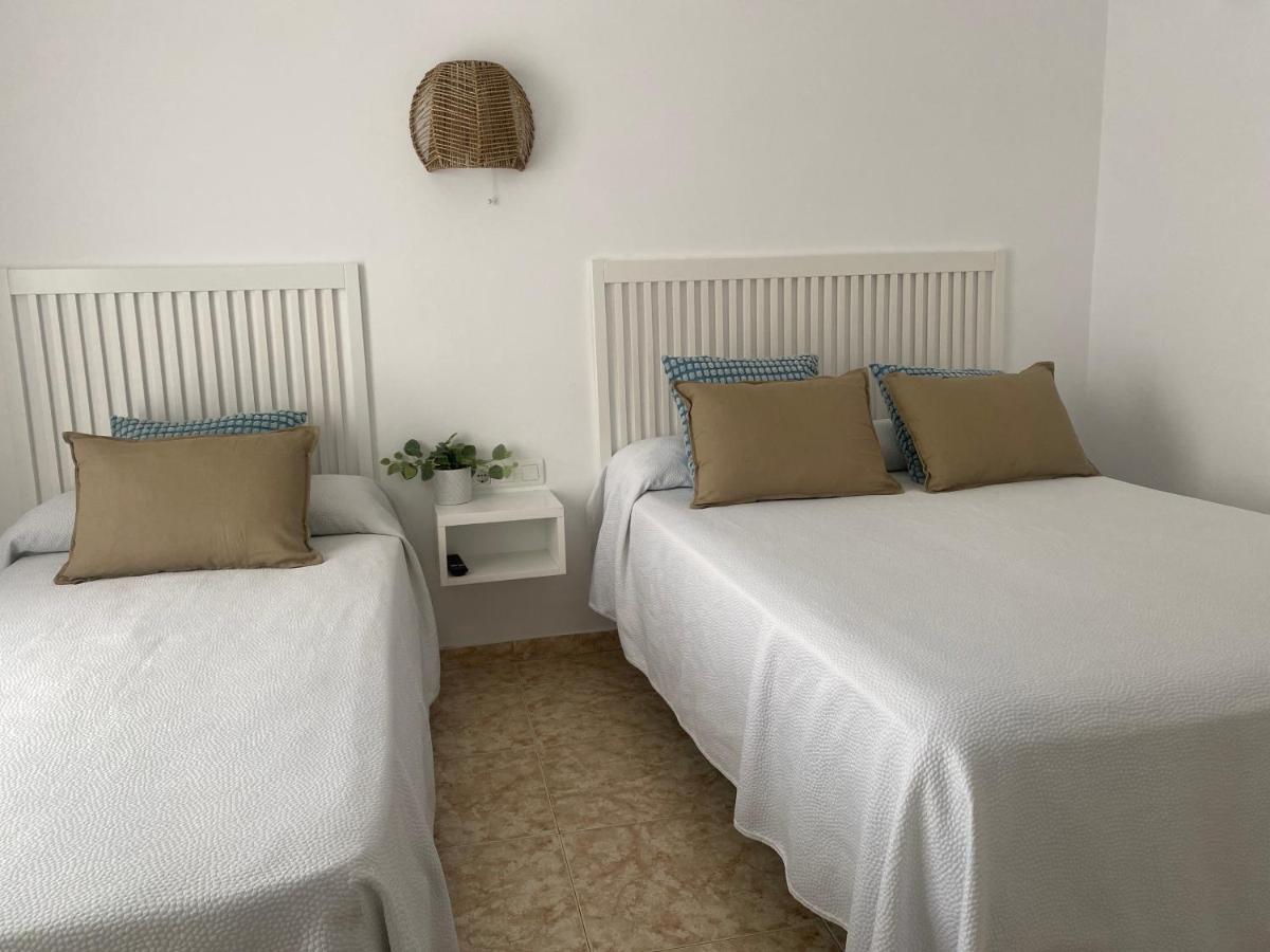 Hostal Andalucia Nerja Extérieur photo
