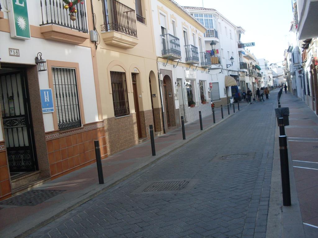 Hostal Andalucia Nerja Extérieur photo